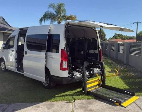 Wheelchair accessible taxi service